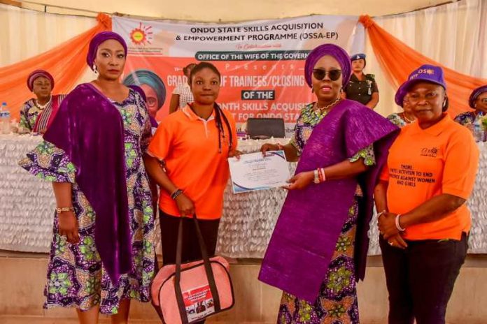 Ondo empowers 60 Women with Startup Kits