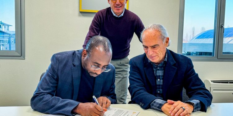 De Lorenzo Boosts NITDA's Skill Development with 1,000 E-Learning Tools