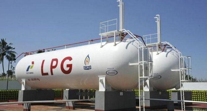 Nigeria Government to Halt Licenses for Gas Companies Without Pipeline Capacity