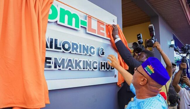 Akwa Ibom State Empowers 780 Entrepreneurs with N400 Million Grant