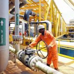 Nigerian Finance Minister Inaugurates Committee to Facilitate Crude Oil Sales to Local Refineries in Naira