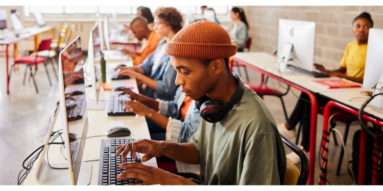 Educational Technology and Job Creation in Africa: Bridging the Skills Gap for the Future of Work