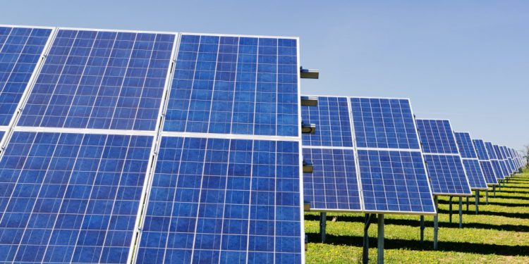 Federal Government Urges Nigerian Manufacturers to Embrace Renewable Energy