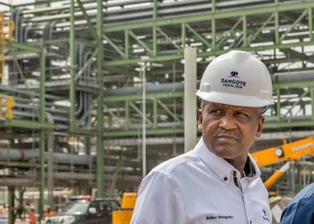 Dangote Refinery Reduces Petrol Price for Marketers