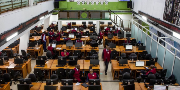 Nigerian Stock Market Declines in October Despite Capital Gains