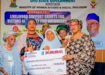 Oyo State Disburses N20 Million Grants to Fire Victims
