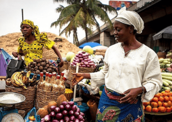 Nigerians Struggle as Food Import Waiver Fails to Take Off
