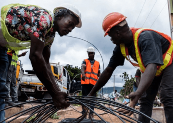 Nigeria Moves to Curb Frequent Fiber Cuts Disrupting Telecom Services