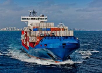 Shipping Firms Demand Tax Cuts as High Port Fees Push Businesses to Neighboring Countries