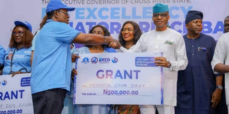  Otu Empowers 500 Retirees with N250 Million to Launch Small Businesses