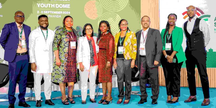 Heifer International's staff with some of their partner farmers and agritech innovators at last year's forum (1)