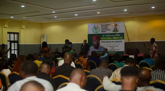 300 Small-Scale Entrepreneurs Receive ₦30 Million Grant in Cross River South
