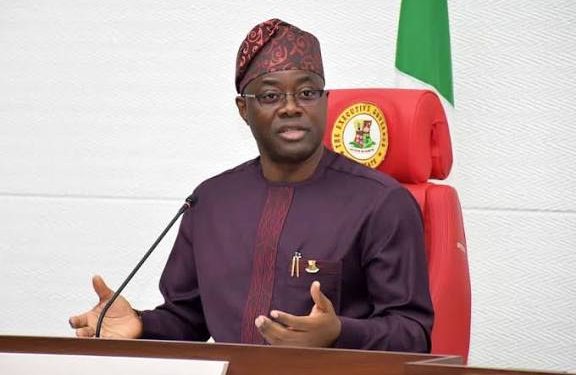 Oyo Government Bans ‘Sign Out’ Celebrations, Reaffirms Phone Ban in Schools