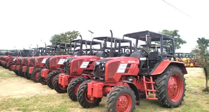 Idle Tractors Worth Billions Raise Concerns as Farmers Await Government Action