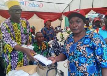 Foundation Expands Interest-Free Loan Scheme to Empower Ikorodu Traders and Artisans