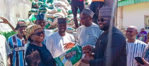 Kebbi State Government Empowers Police Families, Widows with Financial and Food Support This Christmas