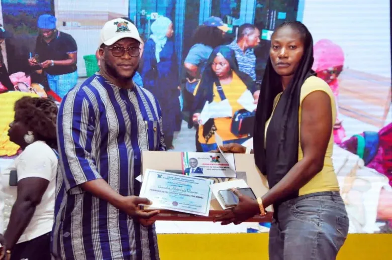 Lagos Graduates 250 Entrepreneurs, Awards Grants at Startright Program